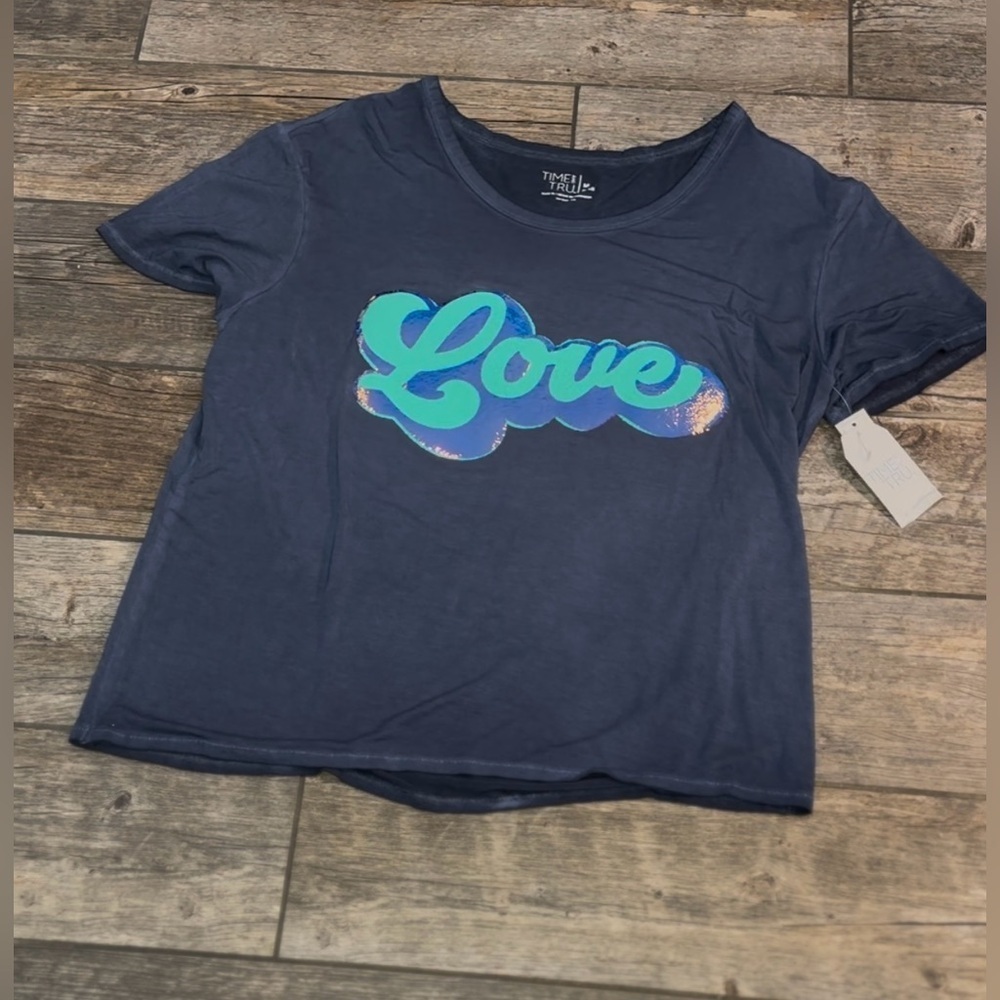 Custom T-shirt​​ - Picture 5 of 7